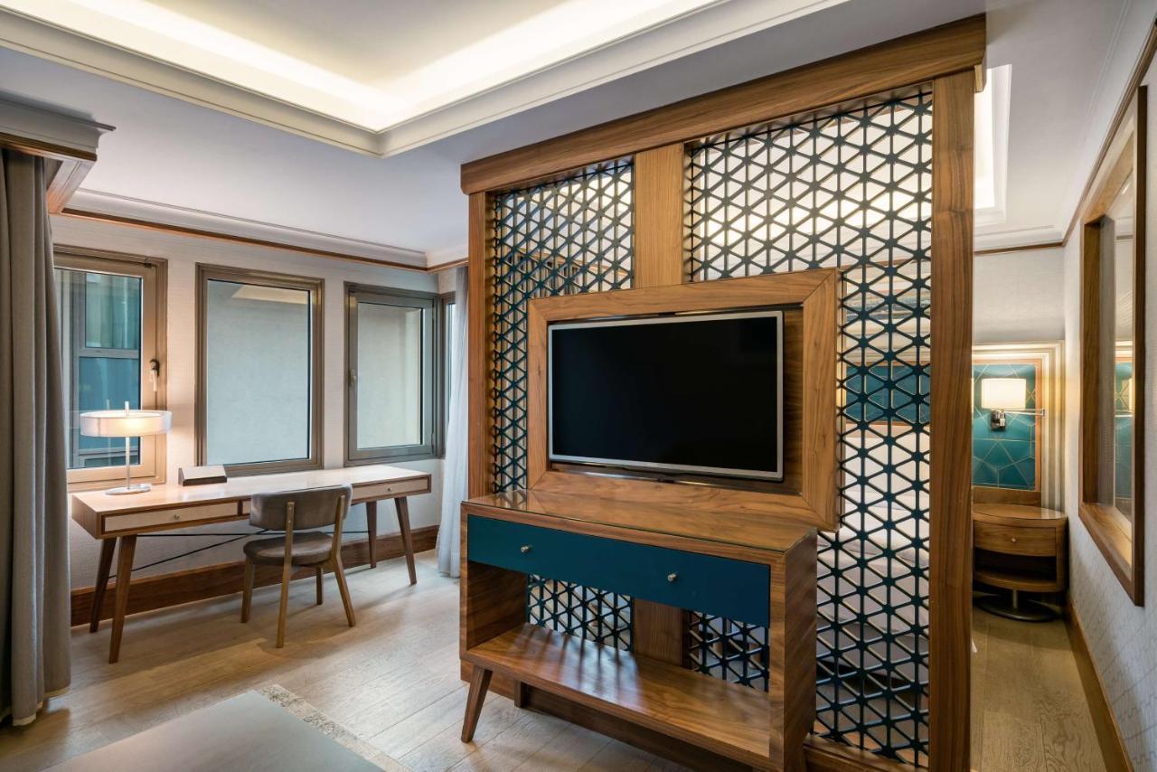 فندق راديسون بلو بوسفوروس اسطنبول المظهر الخارجي الصورة A room at the hotel